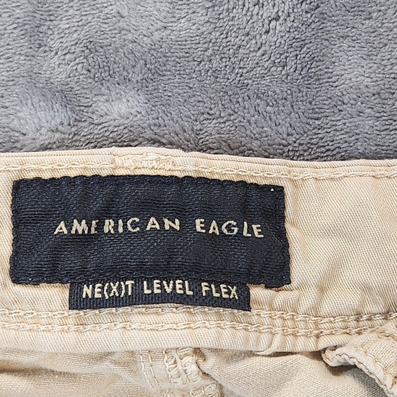 American Eagle Pants Mens 31x32 Beige Next Level Flex Original Straight  Chino - Picture 4 of 9